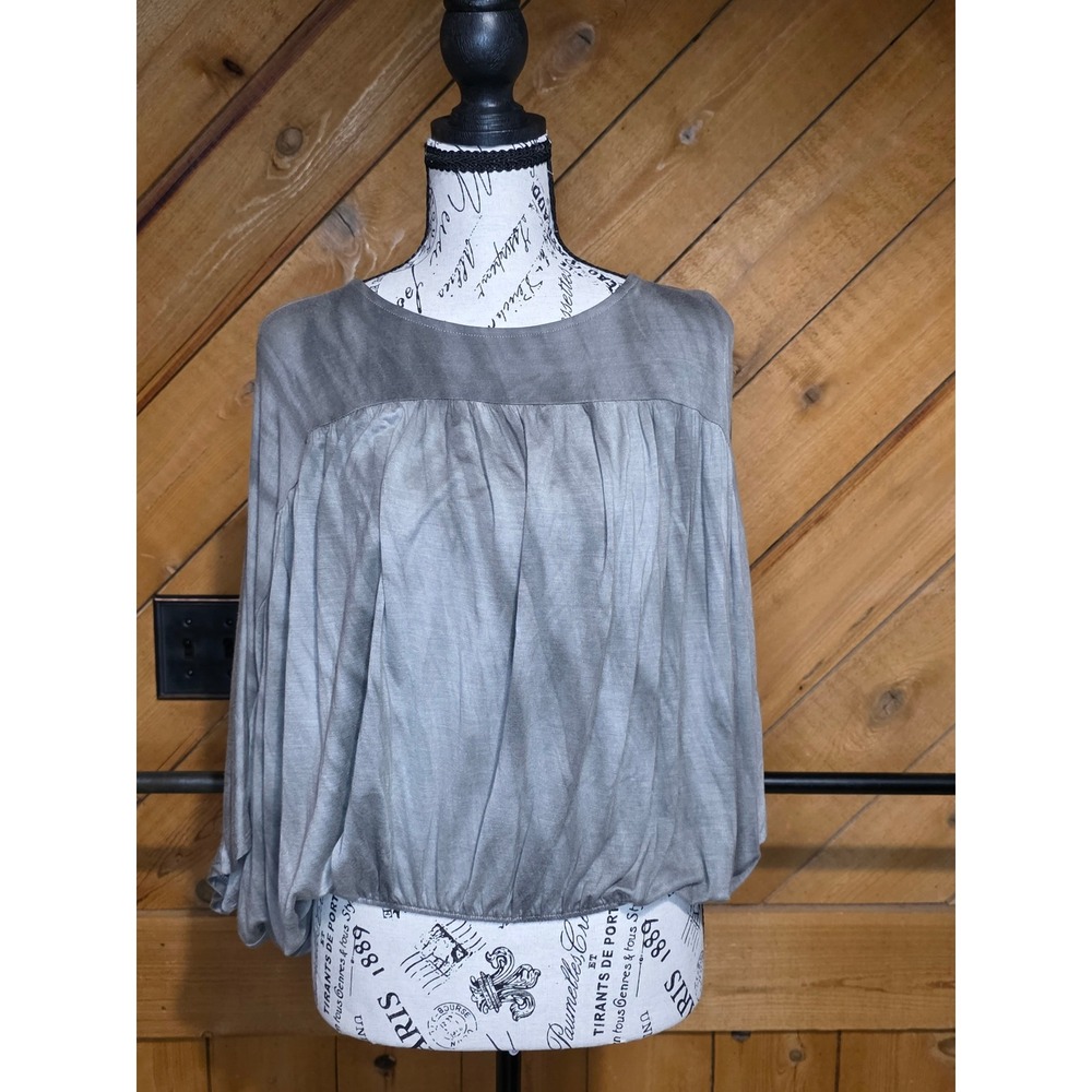 Gray Dolman Sleeve Bubble Hem Blouse Gathered Yoke Flowy Top Women Small